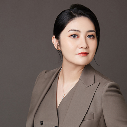 Crystal Zhang